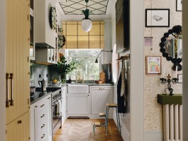 Beth Davis — Photographer
